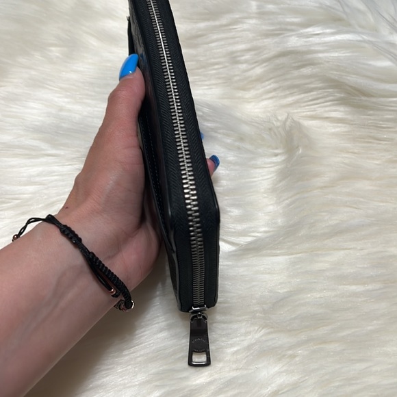 Sold 🟥 - Picture 6 of 16